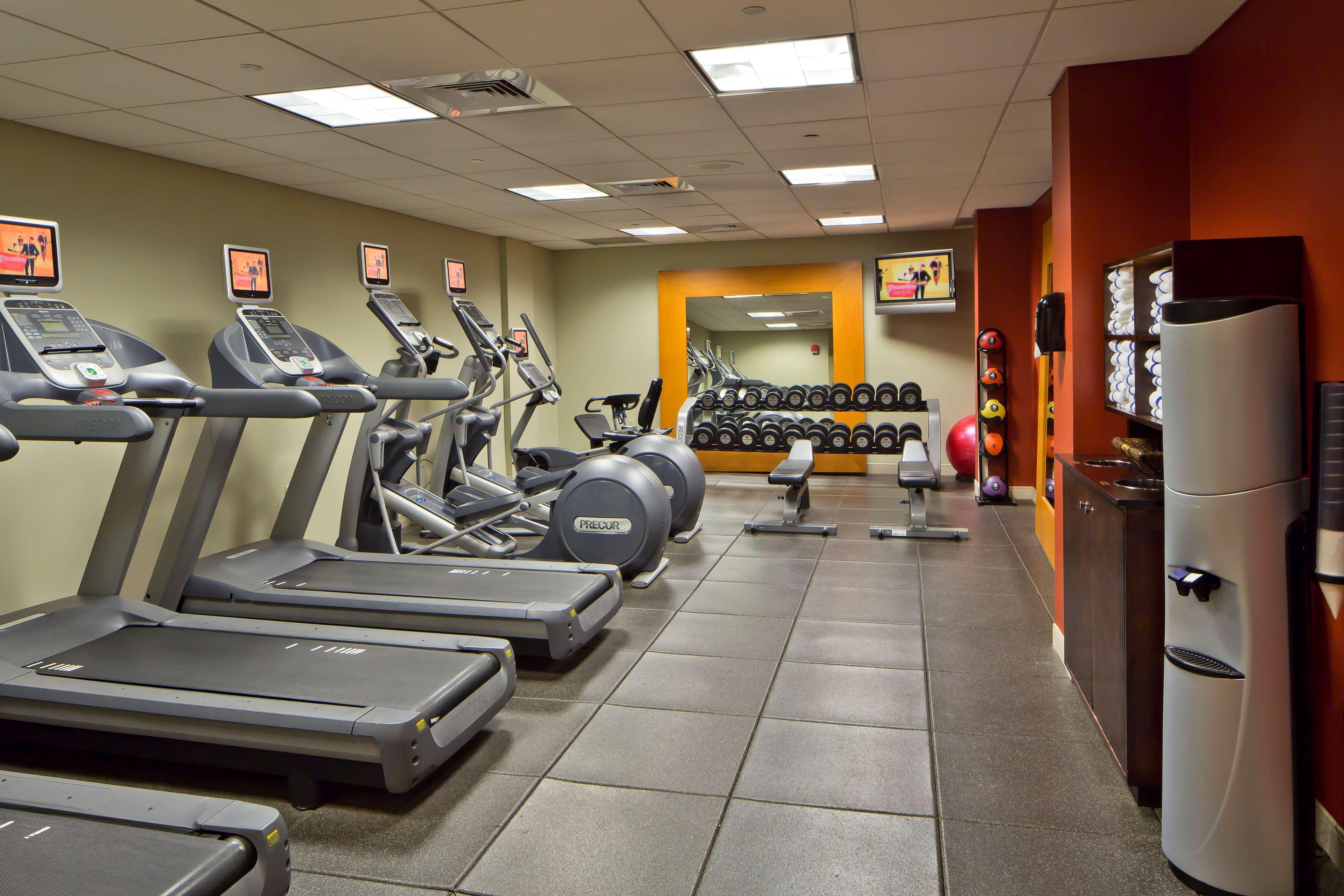 Embassy - Meadowlands Hotel Secaucus