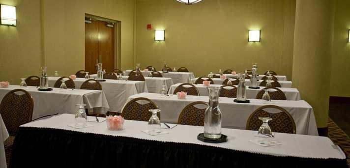 Hotel Embassy - Meadowlands Secaucus