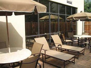 Embassy - Meadowlands Hotel 4*